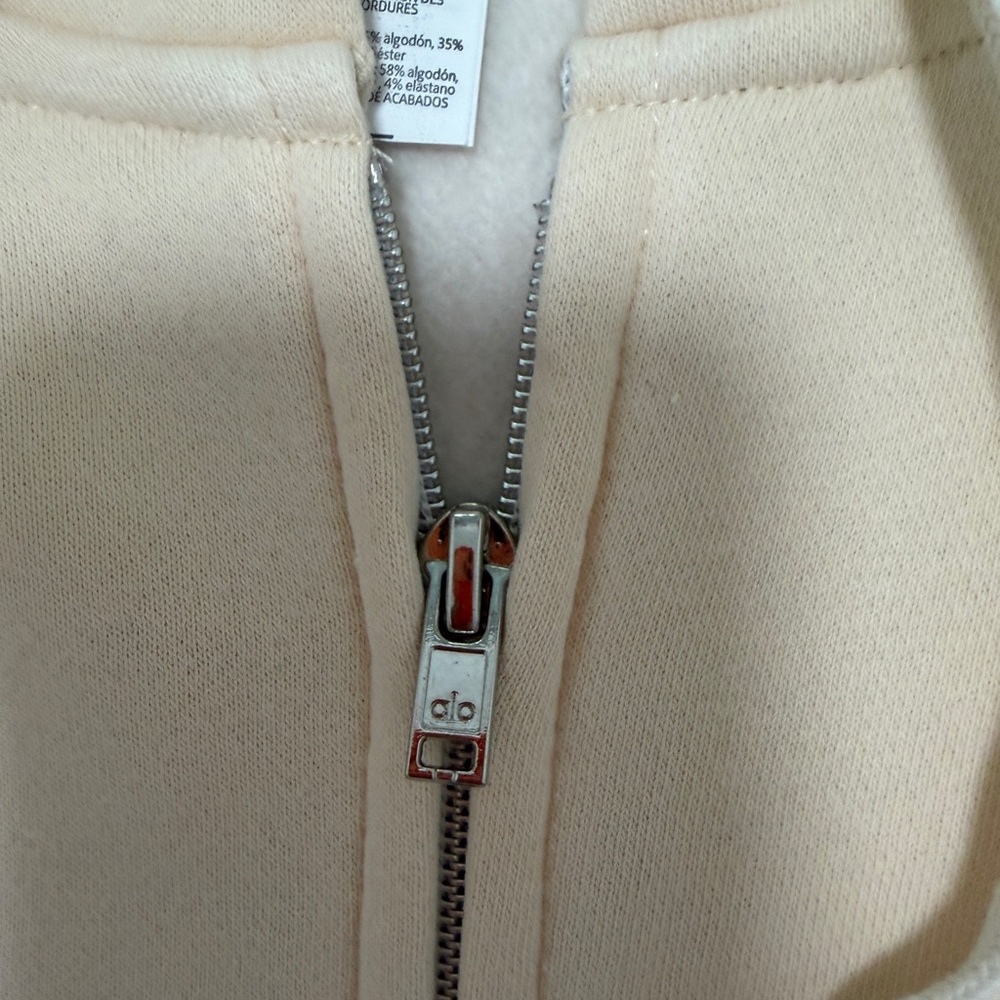 ALO Yoga Full Zip Hoodie And Sweatpant Set Oat Milk Size S - Picture 3 of 10